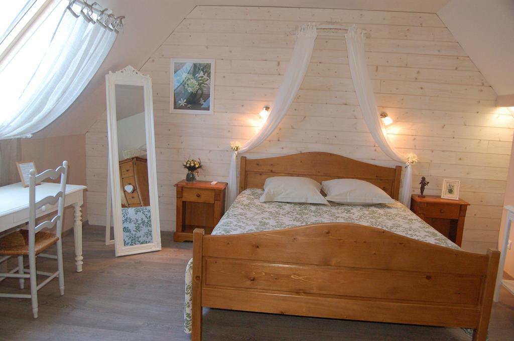 La Chaiserie La Croix-Saint-Leufroy Room photo