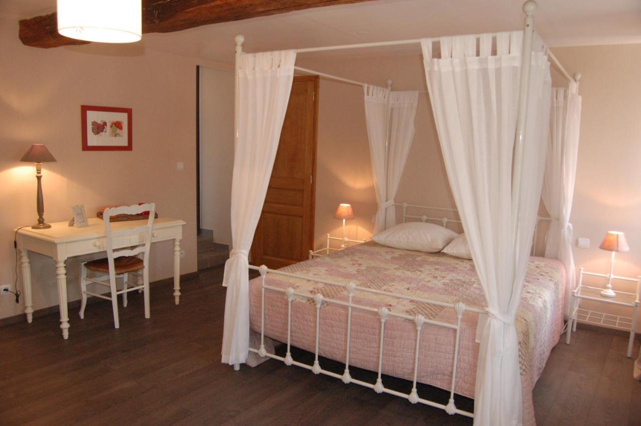 La Chaiserie La Croix-Saint-Leufroy Room photo